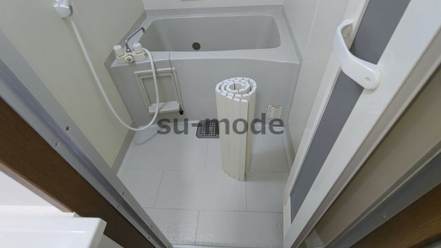 シャルマンコーポ摂津富田の浴室