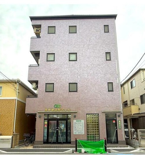 尾頭ビルの外観