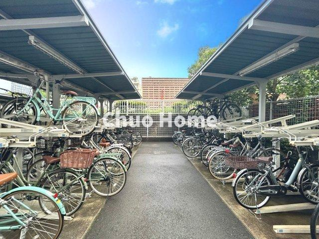 ライオンズシティ東陽町親水公園の駐輪場|【自転車置き場】最新の空き状況や費用などの詳細は担当スタッフまでお問い合わせください。