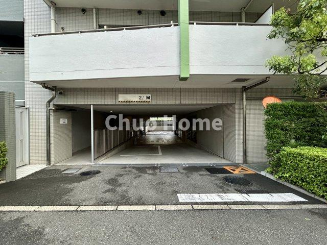 ライオンズシティ東陽町親水公園の駐車場|【敷地内駐車場】最新の空き状況や費用などの詳細は担当スタッフまでお問い合わせください。