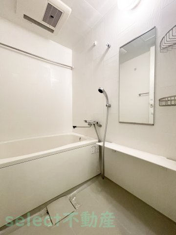 CASA+α名駅南の浴室
