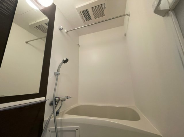 エスリード京橋グランツの浴室|(参考)同マンション同間取り他部屋の写真