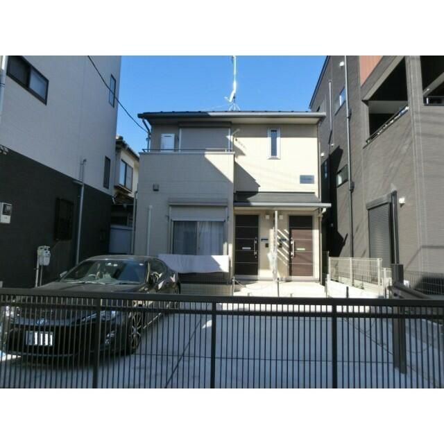 シャルム新都心の外観