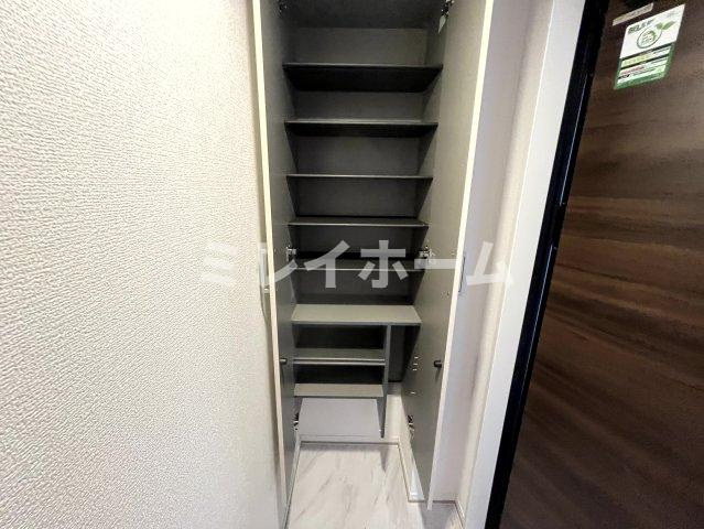 セレスティア中央Ⅱの玄関