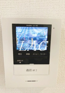【セキュリティ】 | イルヴィアーレ天王坂ノース | モニター付きインターホンです。