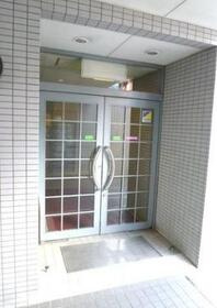 ミール千歳烏山のエントランス|※別部屋参照