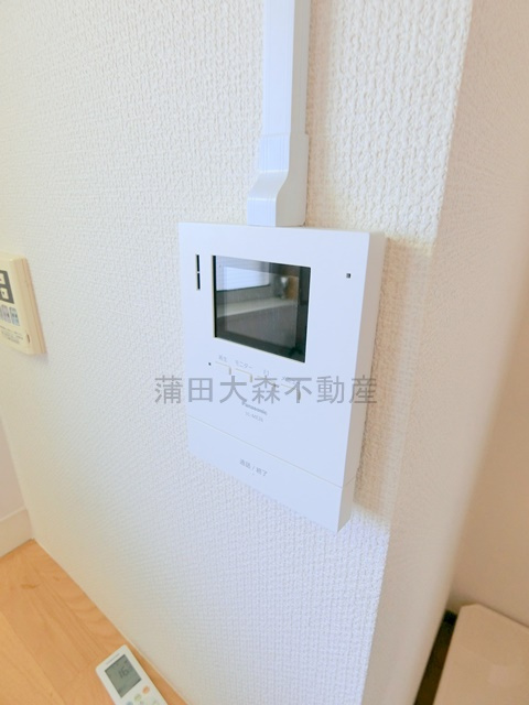 萩中マンションの設備|モニター付きインターホン