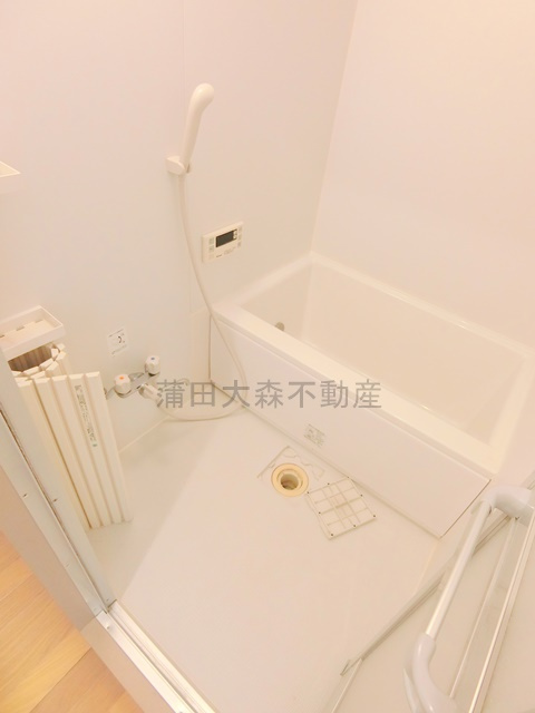 萩中マンションの浴室