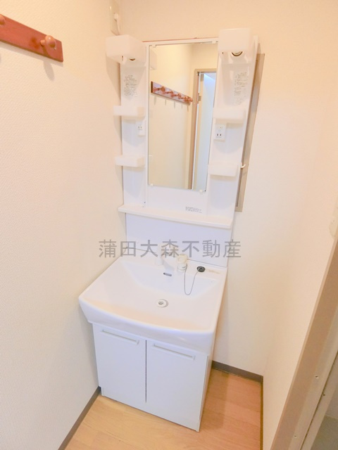 萩中マンションの洗面所|独立洗面台