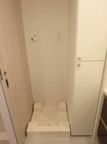 【設備】 | デュオステージ鷺ノ宮 | 室内洗濯機置き場。