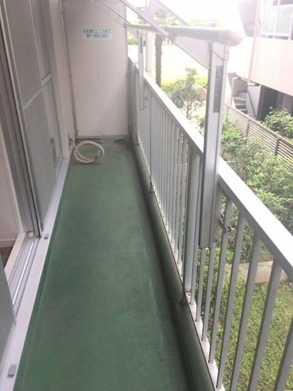 【バルコニー】