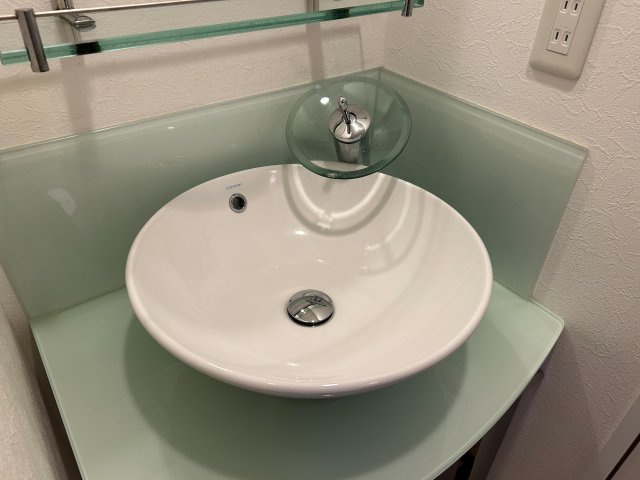 ビガーポリス　１３３　宝塚の洗面所|明るい洗面所です