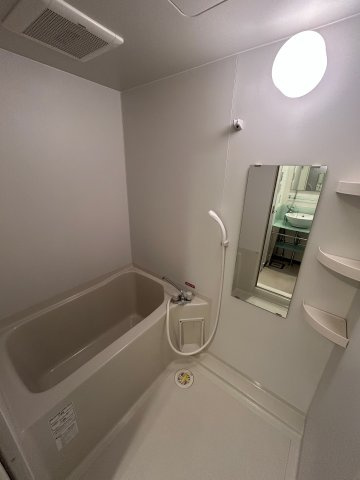 ビガーポリス　１３３　宝塚の浴室|きれいなお風呂です