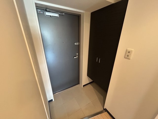 ビガーポリス　１３３　宝塚の玄関|きれいな玄関です