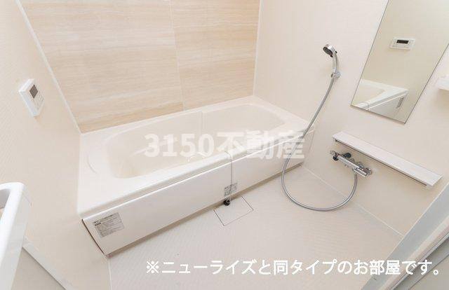 サニーハウスⅥの浴室|お風呂です