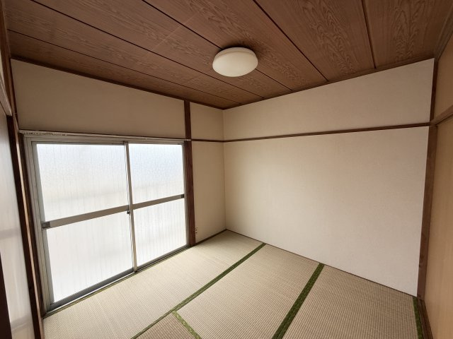 富士コーポの和室