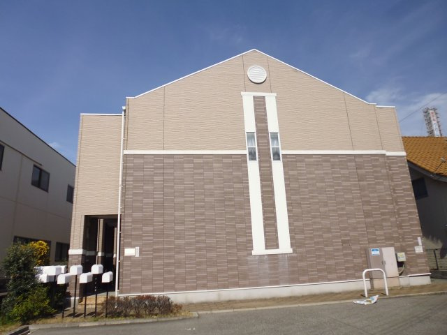 パインフィールドの外観