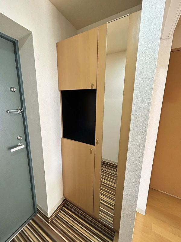 福岡市中央区清川３丁目の賃貸マンションの玄関