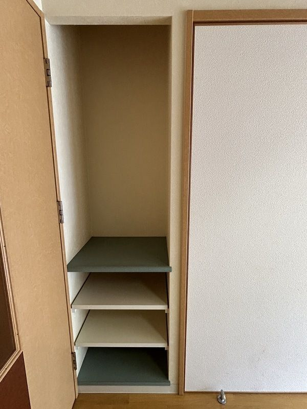 福岡市中央区清川３丁目の賃貸マンションの収納