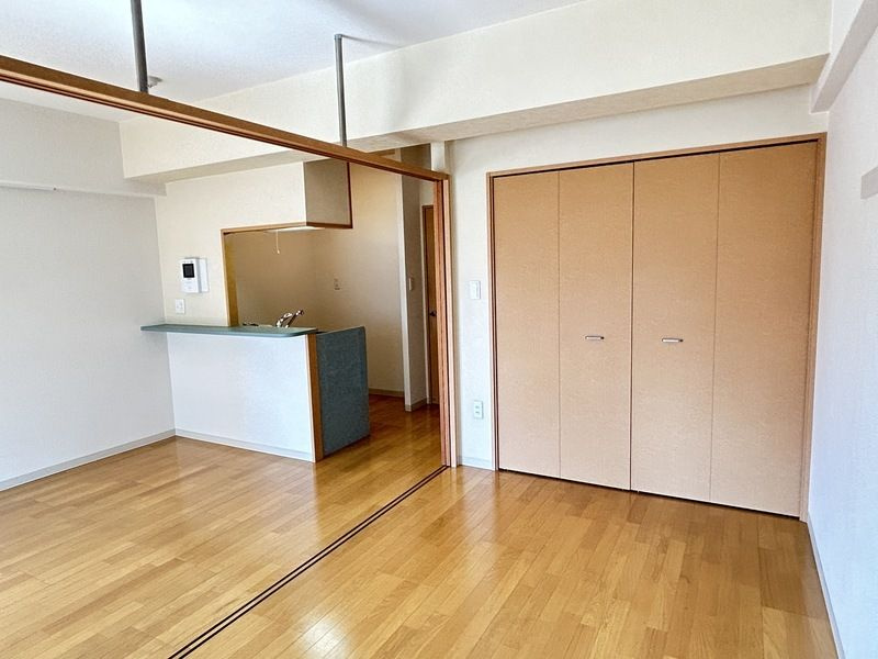福岡市中央区清川３丁目の賃貸マンションの居間・リビング