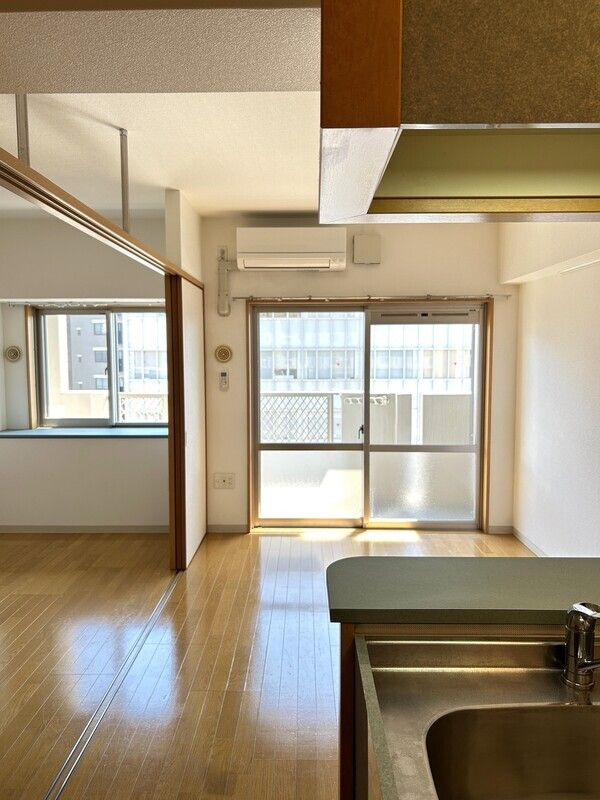 福岡市中央区清川３丁目の賃貸マンションのキッチン