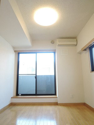 【居間・リビング】 | ルーブル中延壱番館 | ※別部屋参考写真