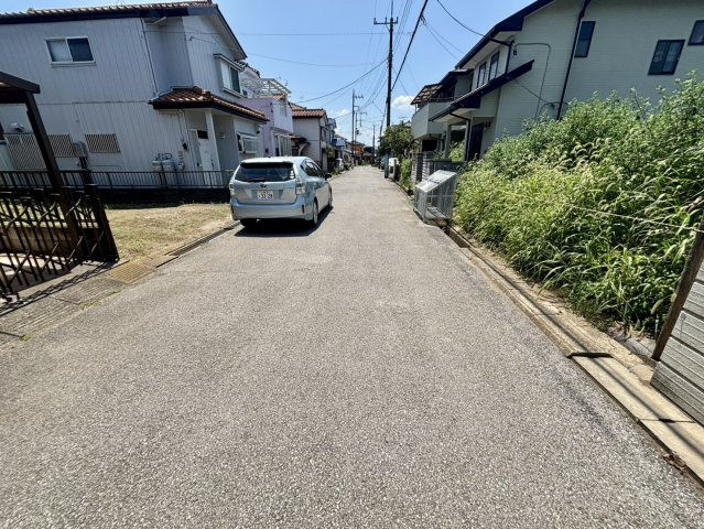 古布内　住宅用地の前面道路含む現地写真|前面道路