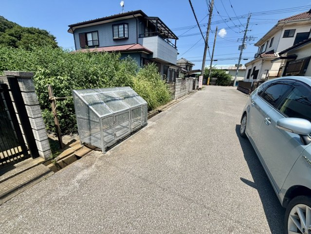 古布内　住宅用地の前面道路含む現地写真|前面道路