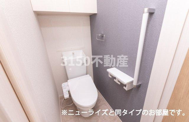 サニーハウスⅥのトイレ|落ち着いたトイレです