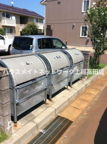 ロイヤルガーデン南城　Ｇ棟のその他共用部分|ゴミステーション