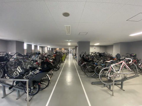 ジオタワー天六の駐輪場