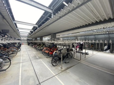 ジオタワー天六の駐輪場