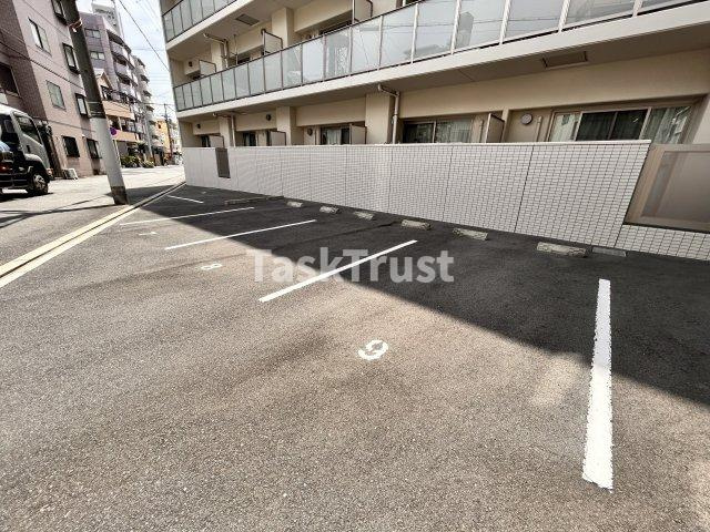 【駐車場】 | ソレイユ　ルヴァン