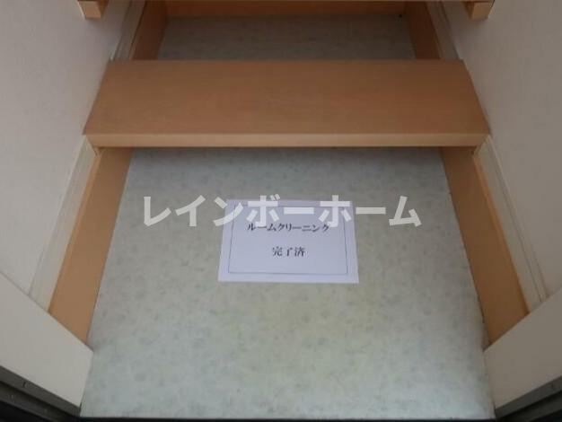 イルヴィアーレ天王坂ノースの玄関