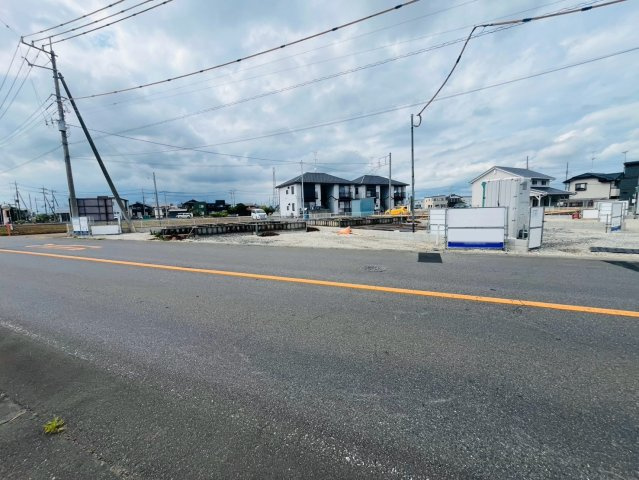 【Livele Garden】　下妻市下妻丙　全4邸の前面道路含む現地写真|〇前面道路〇
南西側約12.1m～12.2m
2026年7月撮影