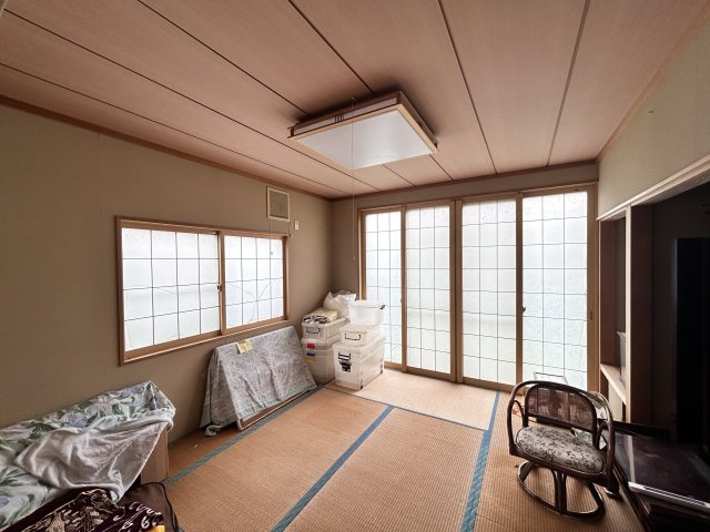八戸市桜ケ丘4丁目の和室