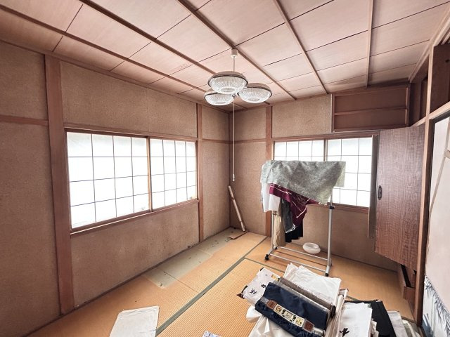 八戸市桜ケ丘4丁目の和室