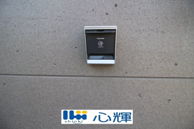 【設備】 | クレイドルガーデン宇部市西岐波第９（１号棟） | EV充電用ソケットです。
注．使用開始に当たっては事前に電気工事が別途必要となります。