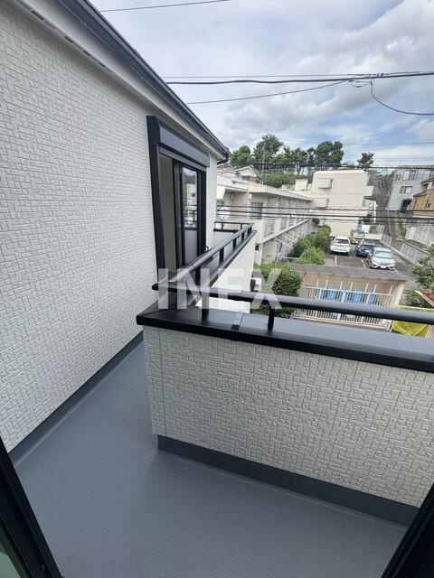 横浜市磯子区岡村４丁目の一戸建てのバルコニー
