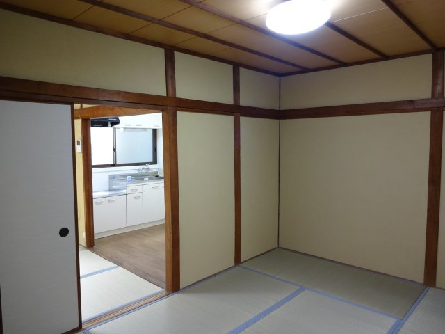 寝屋川市成田町　南側の和室|※平成29年撮影