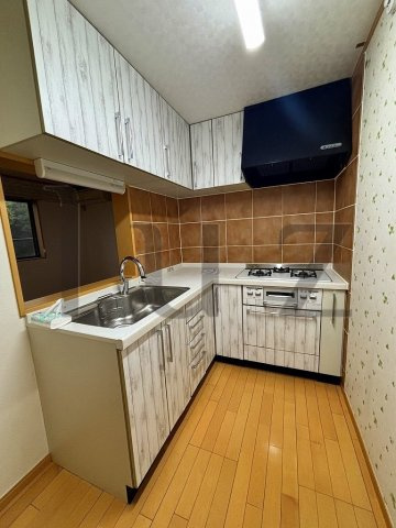清水ヶ丘戸建てのキッチン