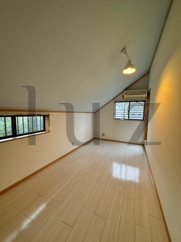 清水ヶ丘戸建ての寝室