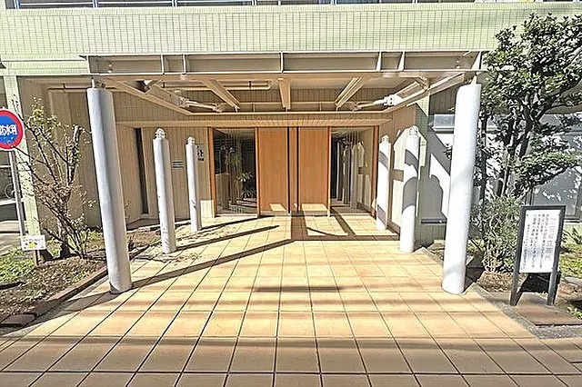 東急ドエルキルト三軒茶屋のエントランス|東急ドエルキルト三軒茶屋：「三軒茶屋」駅徒歩４分！