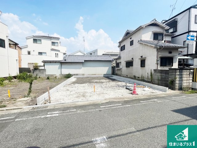 尼崎市西難波町　第1期　新築一戸建ての外観|周辺は落ち着いた街並みの住宅地！子育てがしやすい住環境です！まだ未完成ですが、現地でしかわからない事もございます。是非一度ご覧ください。