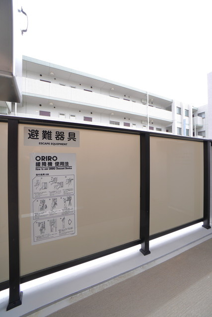 ＣＲＥＡＴＩＦ文京千駄木のバルコニー
