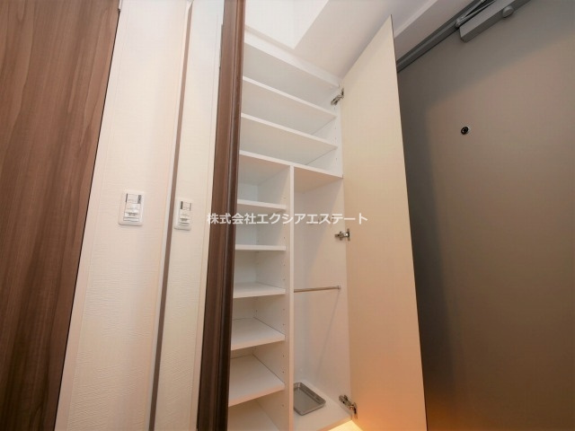 アクアプレイス上本町の収納