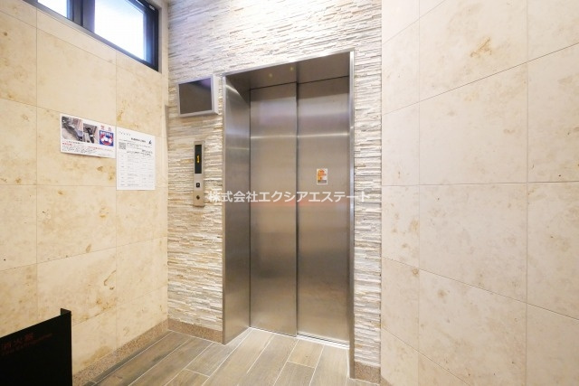 アクアプレイス上本町のロビー