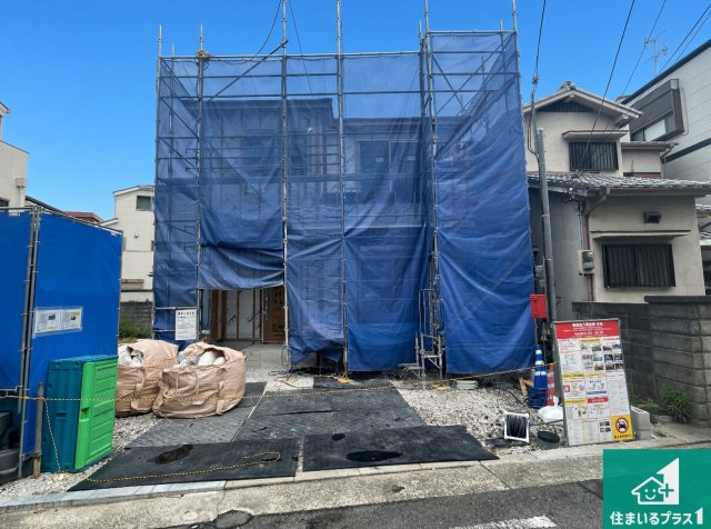 ■尼崎市西難波町　第1期　新築一戸建ての外観|周辺は落ち着いた街並みの住宅地！子育てがしやすい住環境です！まだ未完成ですが、現地でしかわからない事もございます。是非一度ご覧ください。