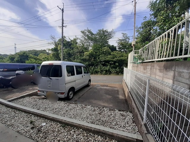 オリエンスＡの駐車場