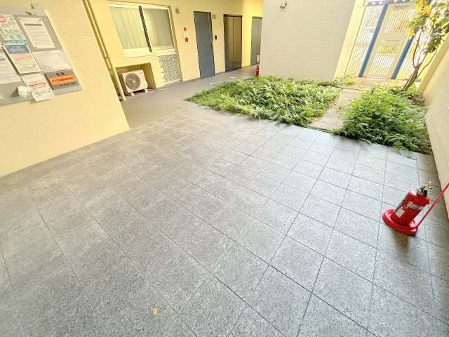 グリーンコートARAMAKIのロビー